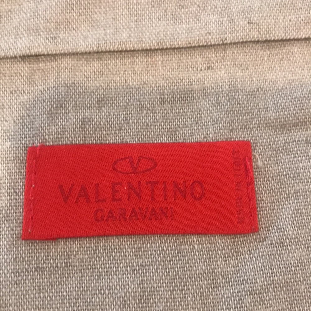 VALENTINO - Picture 2 of 5